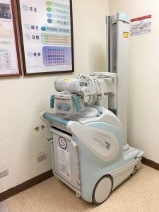 移動式X光機